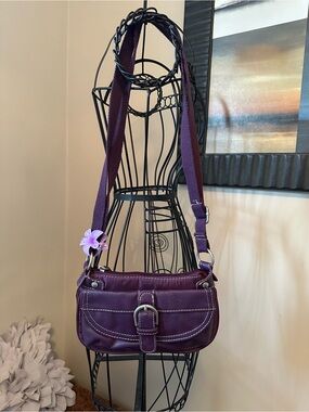Y2K Leather Buckle Flap Shoulder Bag 💜 ROOTS